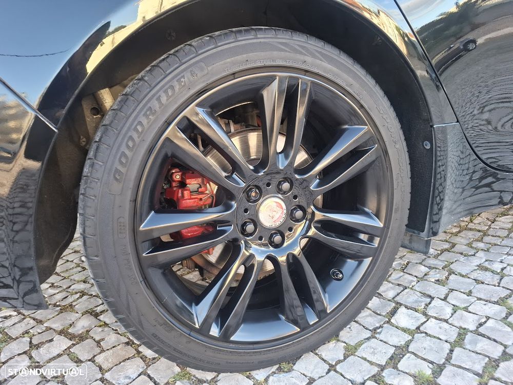 Jaguar XE 2.0 D Prestige Aut. - 49