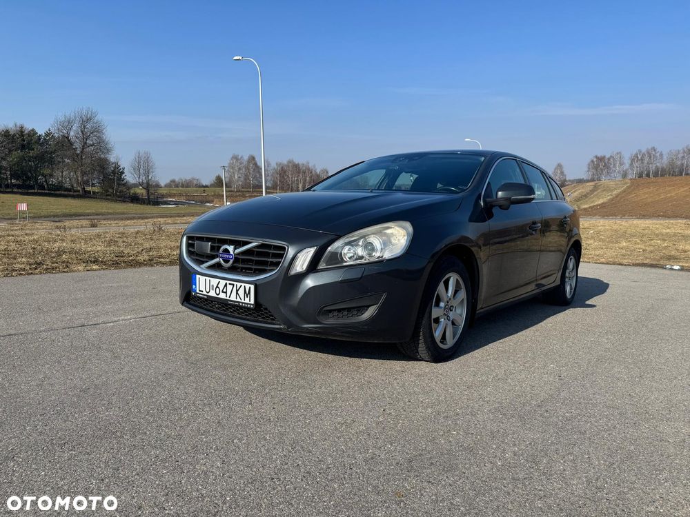 Volvo V60 D3 Geartronic Momentum - 14