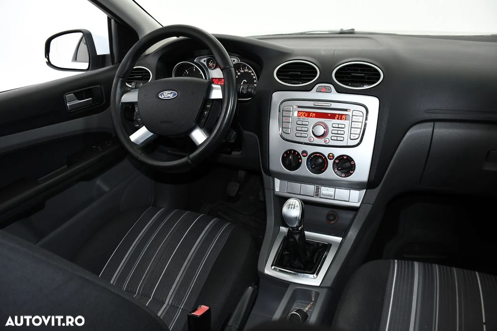 Ford Focus 1.8TDCi Trend - 11