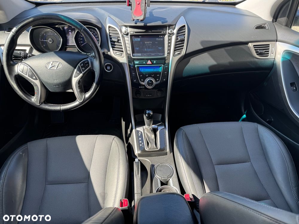 Hyundai i30 1.6 CRDi Premium - 5