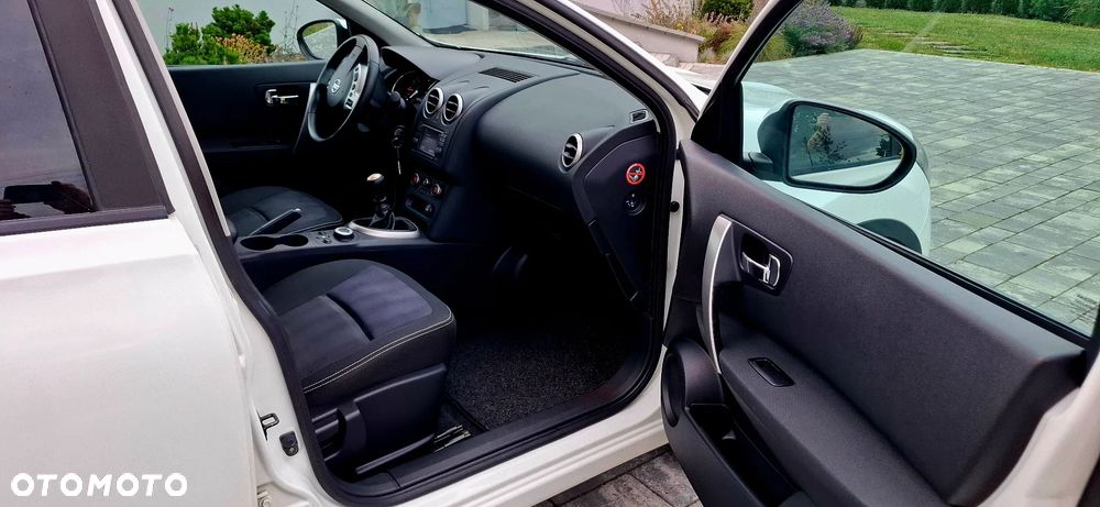 Nissan Qashqai 2.0 4x4 Tekna - 19