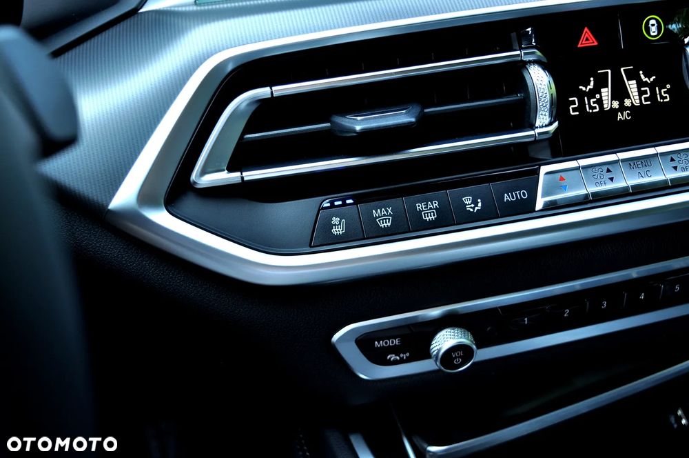 BMW X6 - 33
