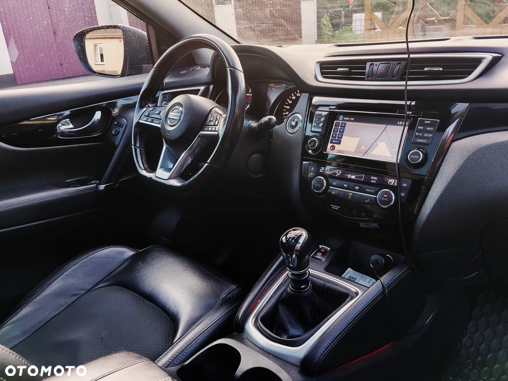 Nissan Qashqai 1.6 DCi 4x4 Tekna - 7