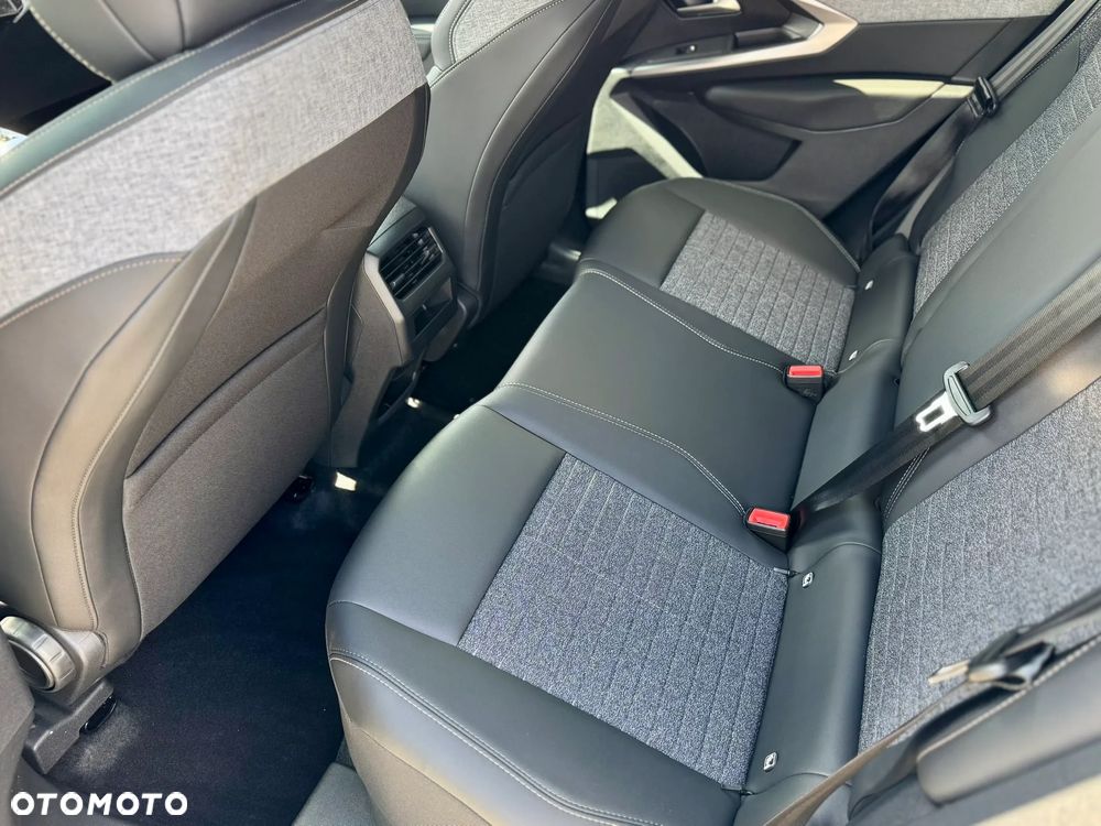 Peugeot 3008 1.6 PHEV 195 Allure S&S e-DCS7 - 13