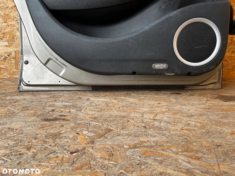 Drzwi PRZEDNIE LEWE lewy przód RENAULT SCENIC 3 III LIFT Kod lakieru: TEHNK - 14