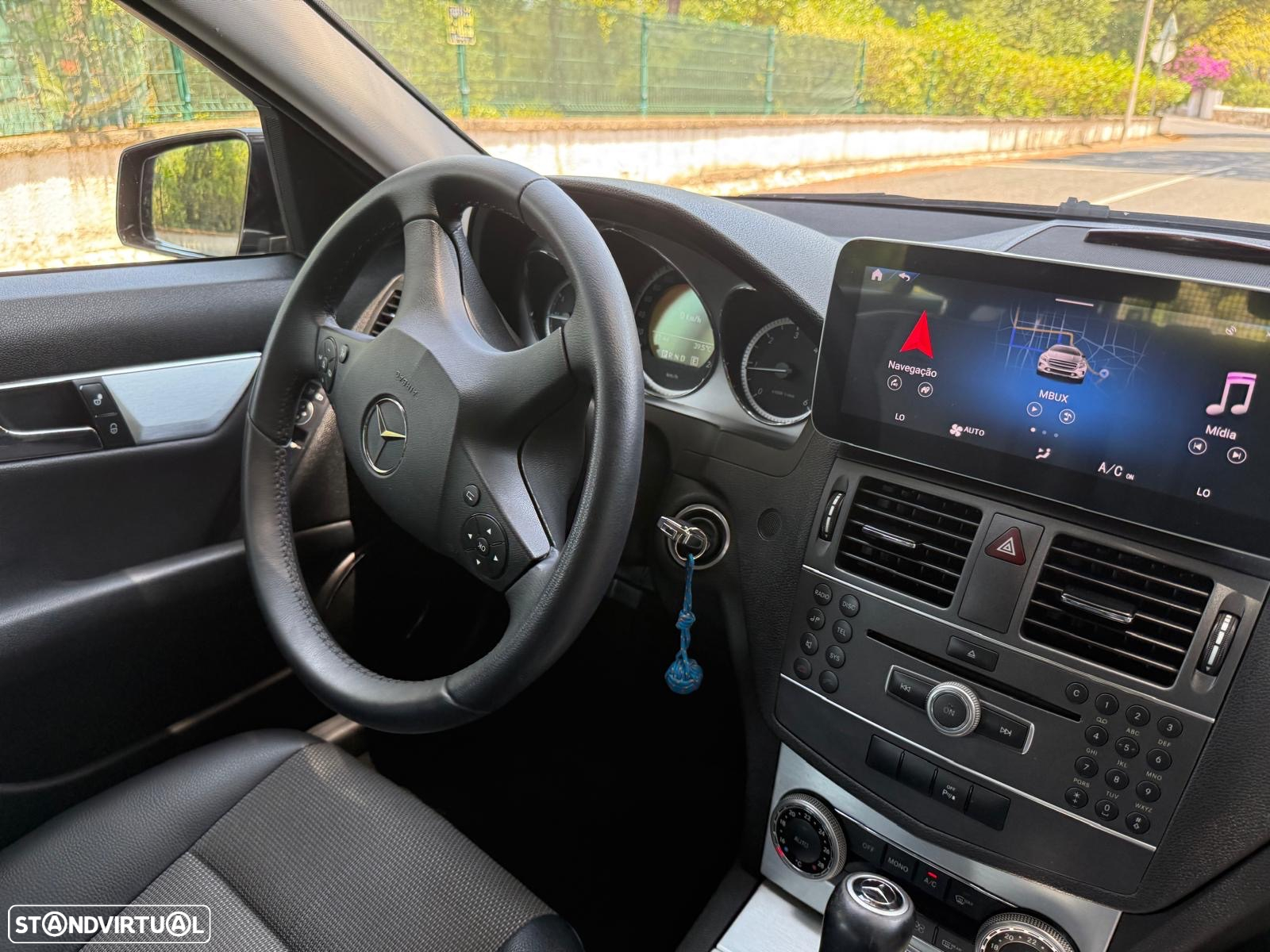 Mercedes-Benz C 250 CDi Avantgarde BlueEfficiency Aut. - 23