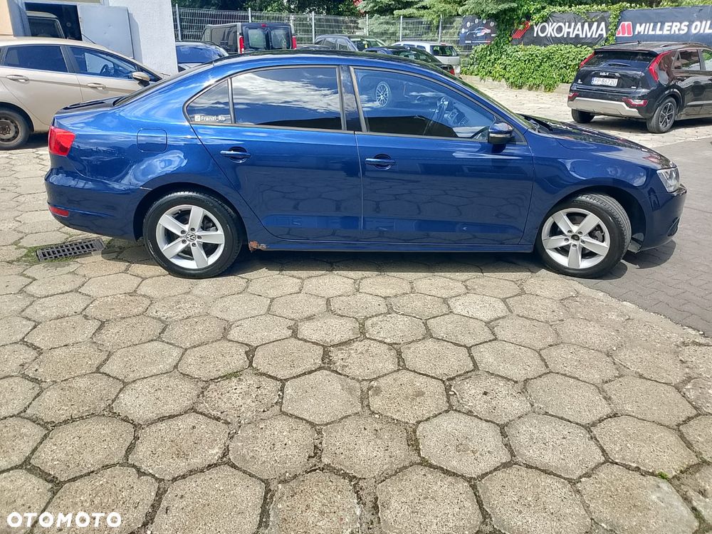 Volkswagen Jetta 1.2 TSI Comfortline Perfectline - 6