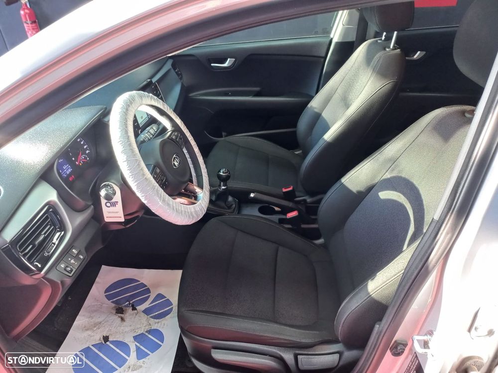 Kia Rio 1.2 CVVT LX - 7