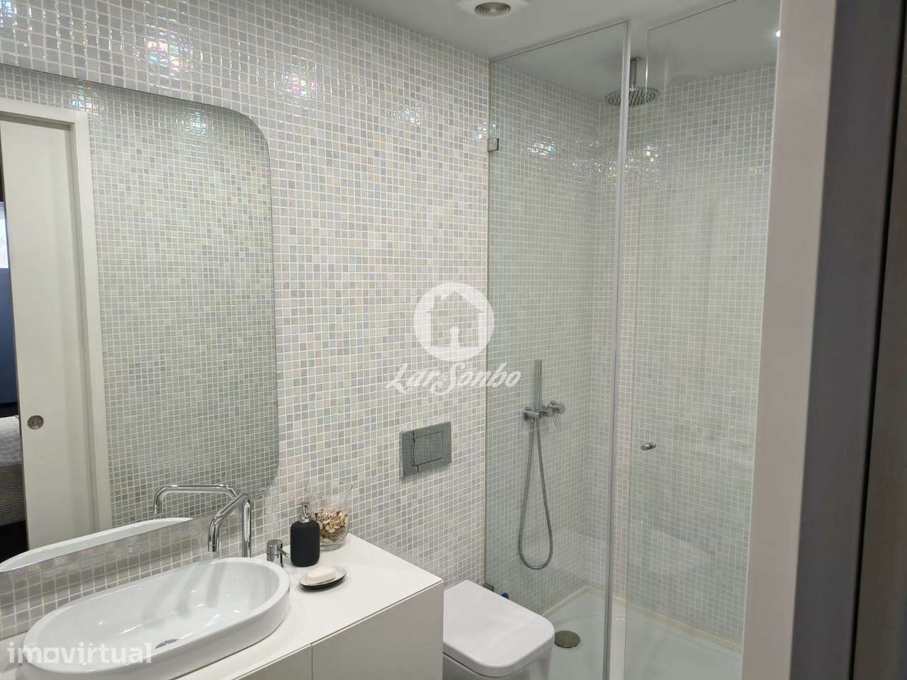 Apartamento T3, Remodelado, na 1ª Linha de Praia na Póvoa de Varzim - Grande imagem: 5/20
