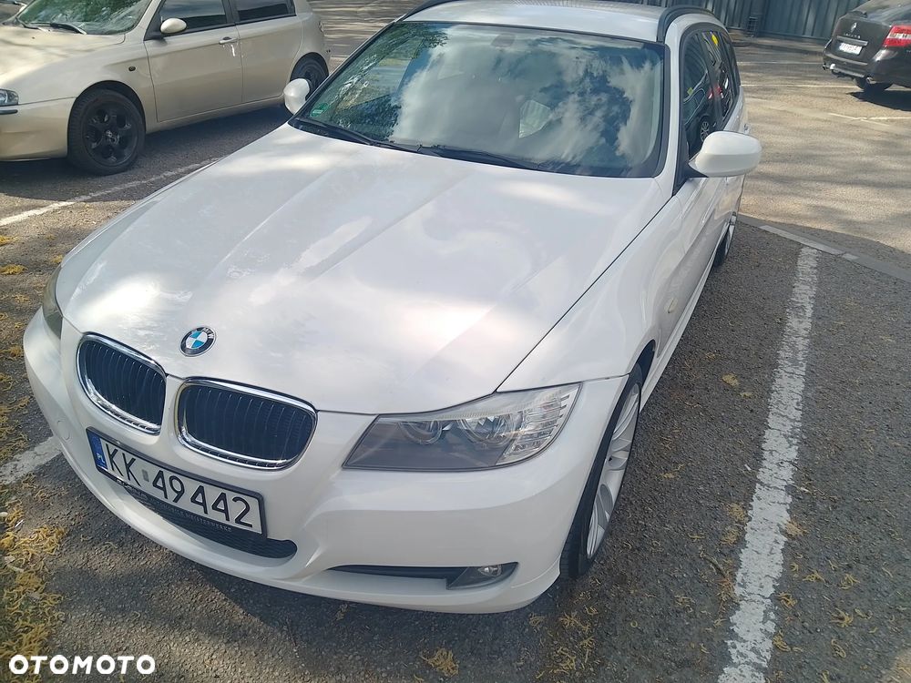 BMW Seria 3 318d DPF - 4