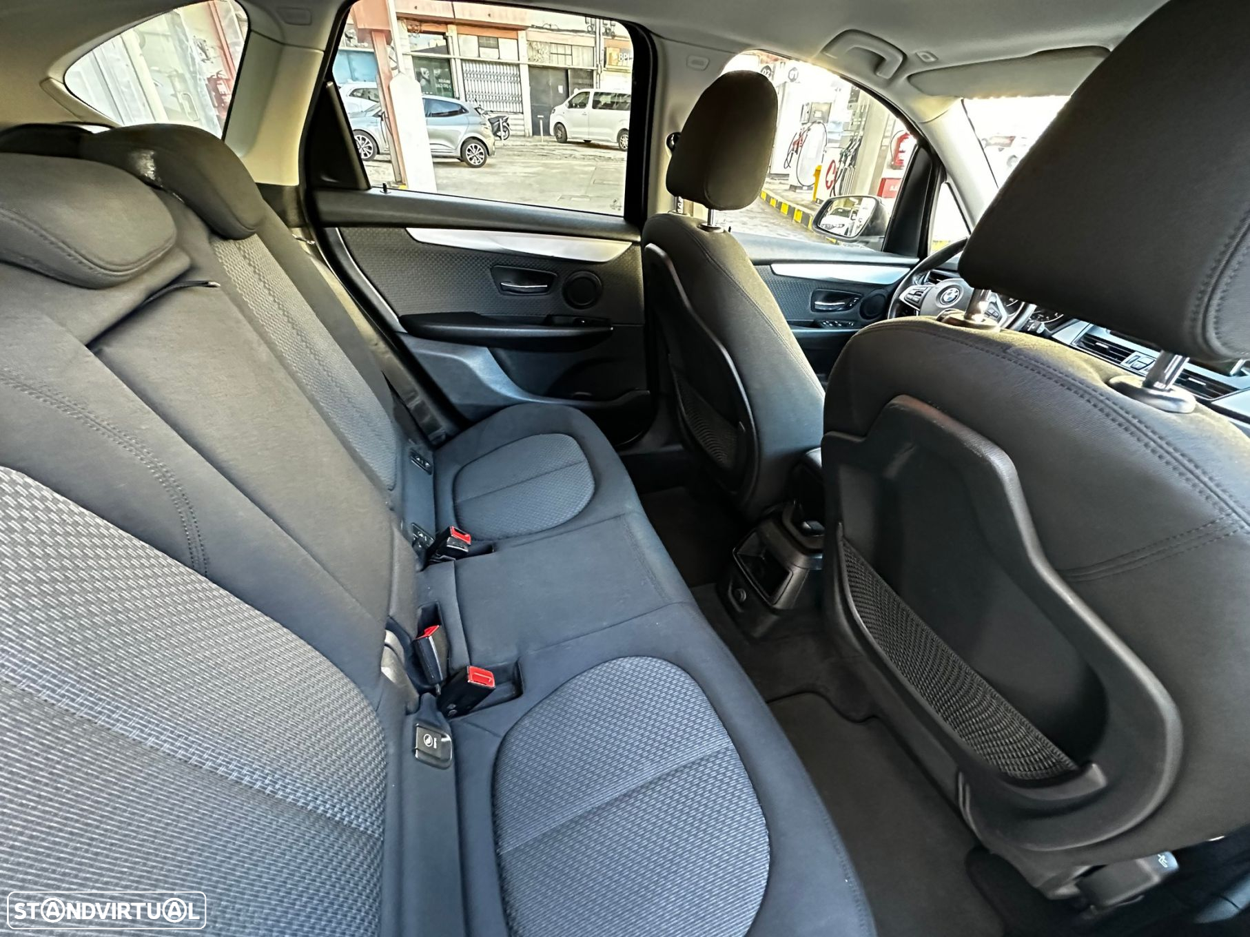 BMW 216 Active Tourer d Advantage Auto - 13