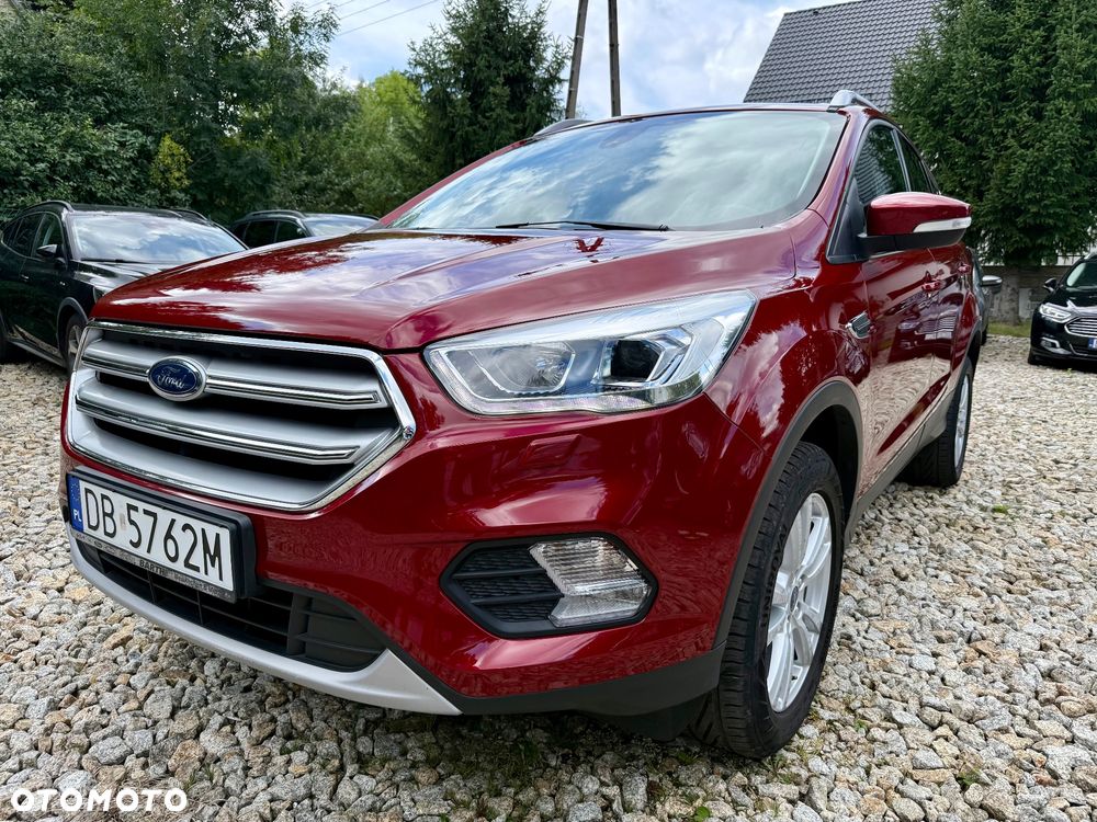 Ford Kuga 1.5 EcoBoost 2x4 Titanium - 1