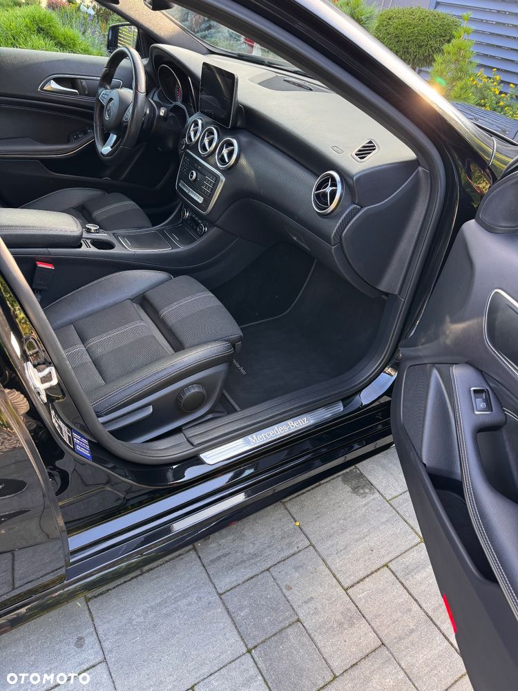 Mercedes-Benz Klasa A 200 CDI 7G-DCT AMG Line - 7