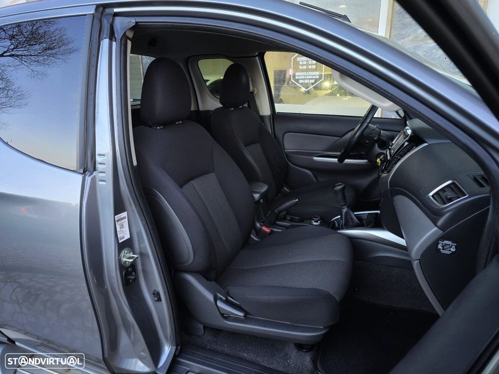 Mitsubishi L200 2.4 DI-D CD Instyle Strakar 4WD - 20