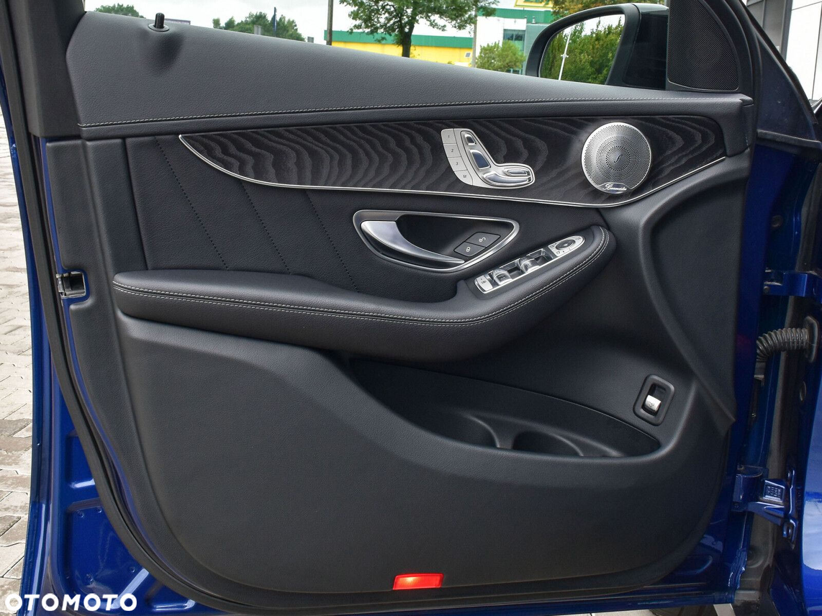 Mercedes-Benz GLC - 16