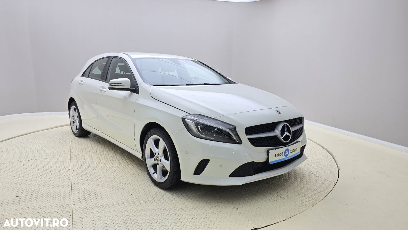 Mercedes-Benz A - 4
