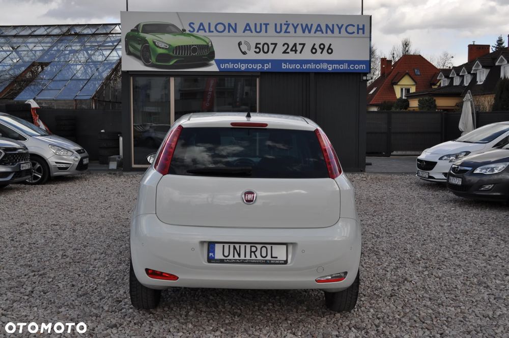 Fiat Punto 1.2 Young - 8