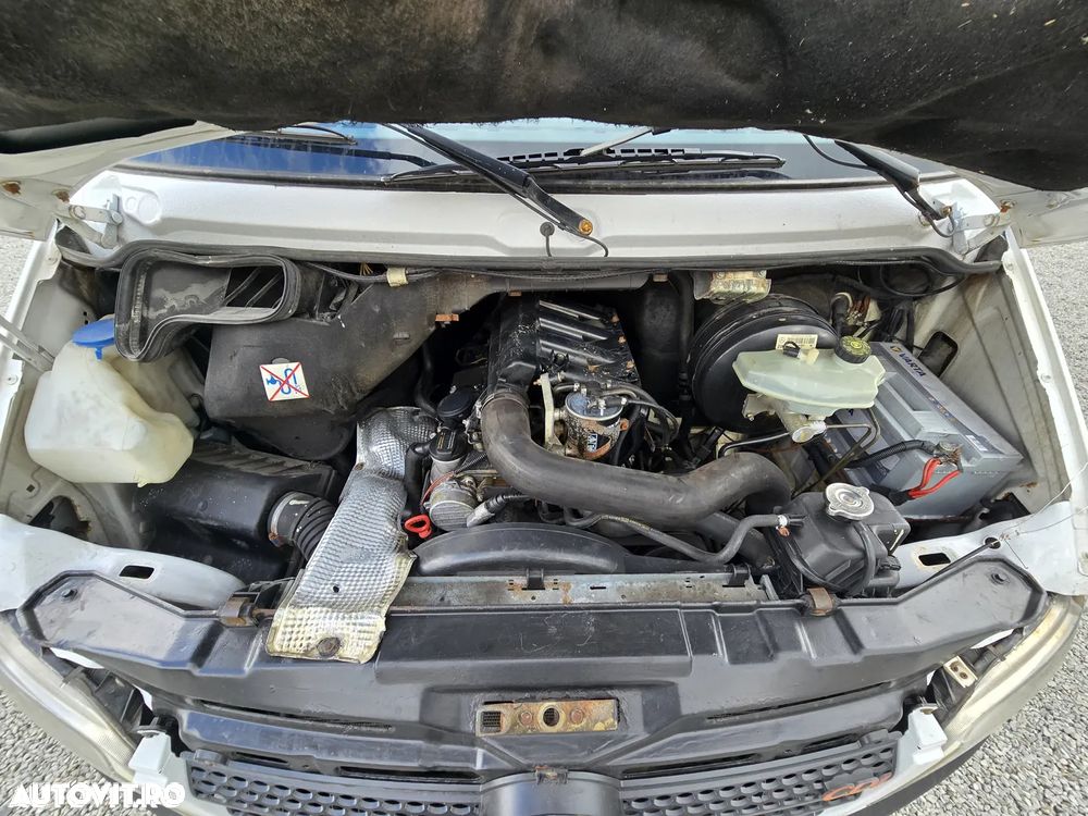 Mercedes-Benz Sprinter - 8