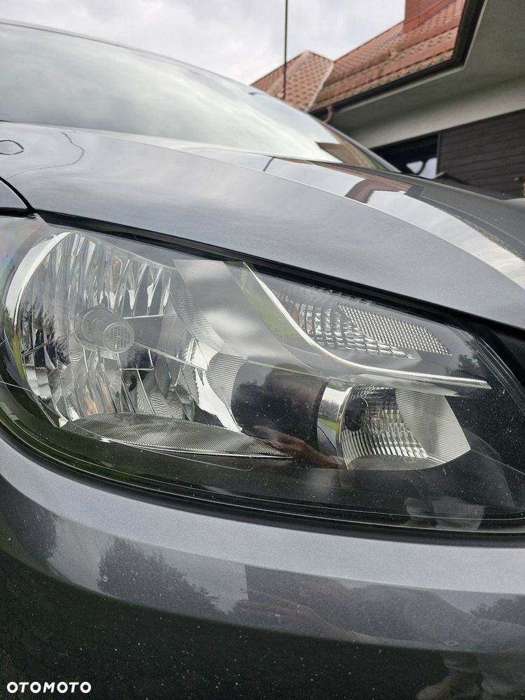 Volkswagen Caddy - 14