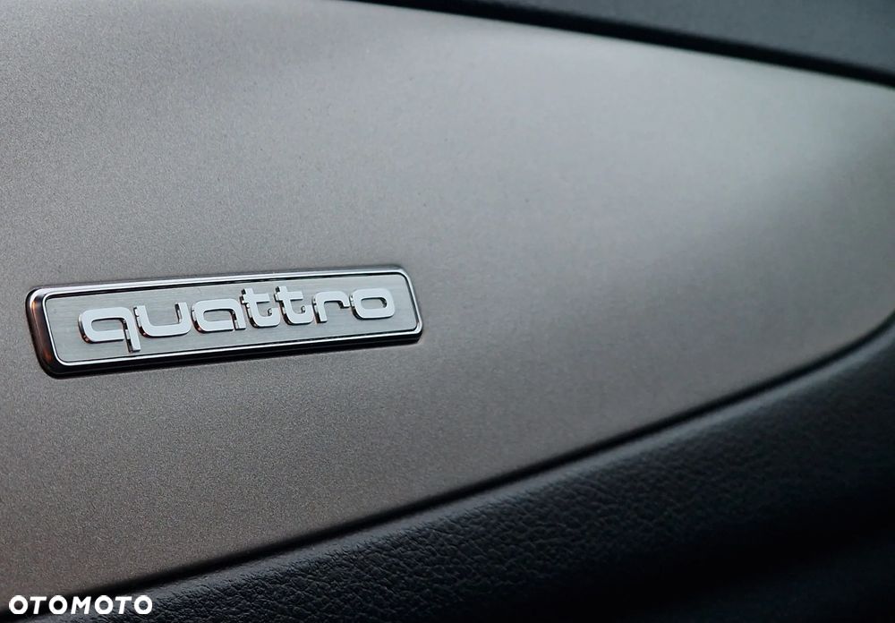 Audi A6 Avant 3.0 TDI quattro S tronic - 20