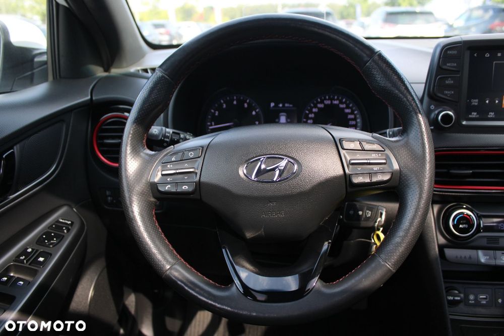 Hyundai Kona - 27