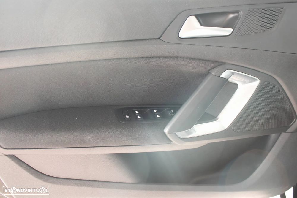 Peugeot 308 SW 1.2 PureTech Style - 5