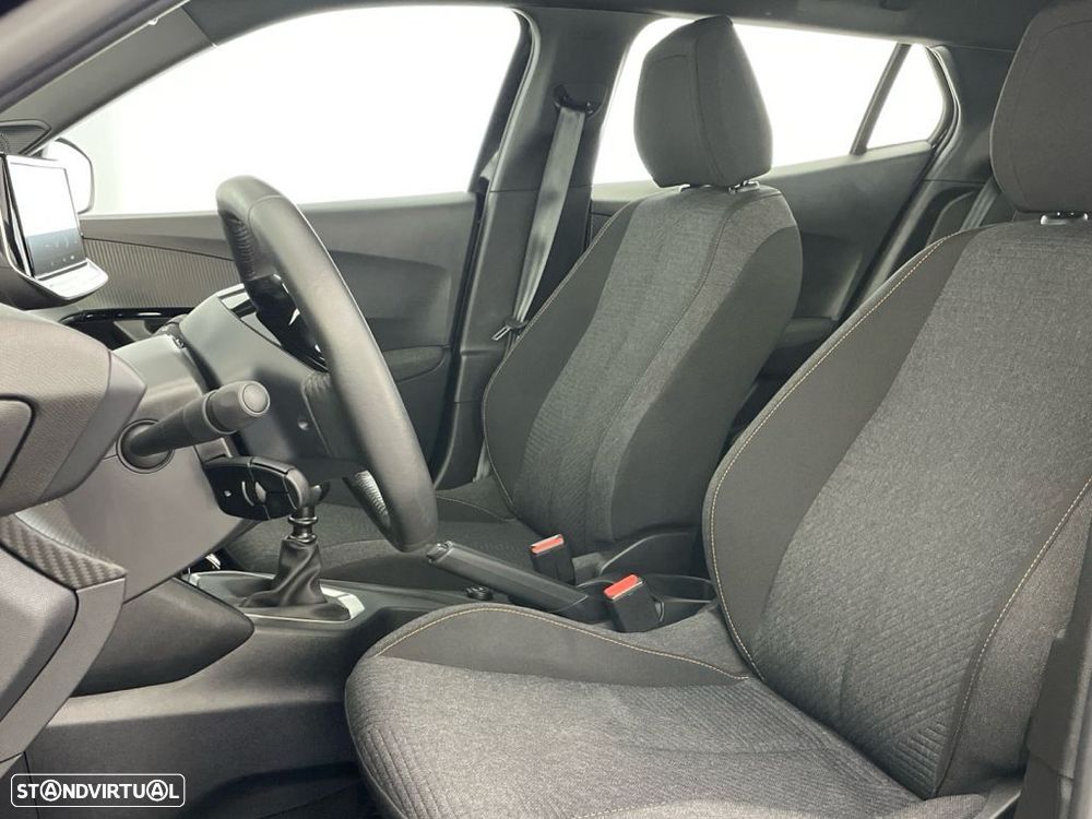 Peugeot 2008 1.2 PureTech Allure - 20