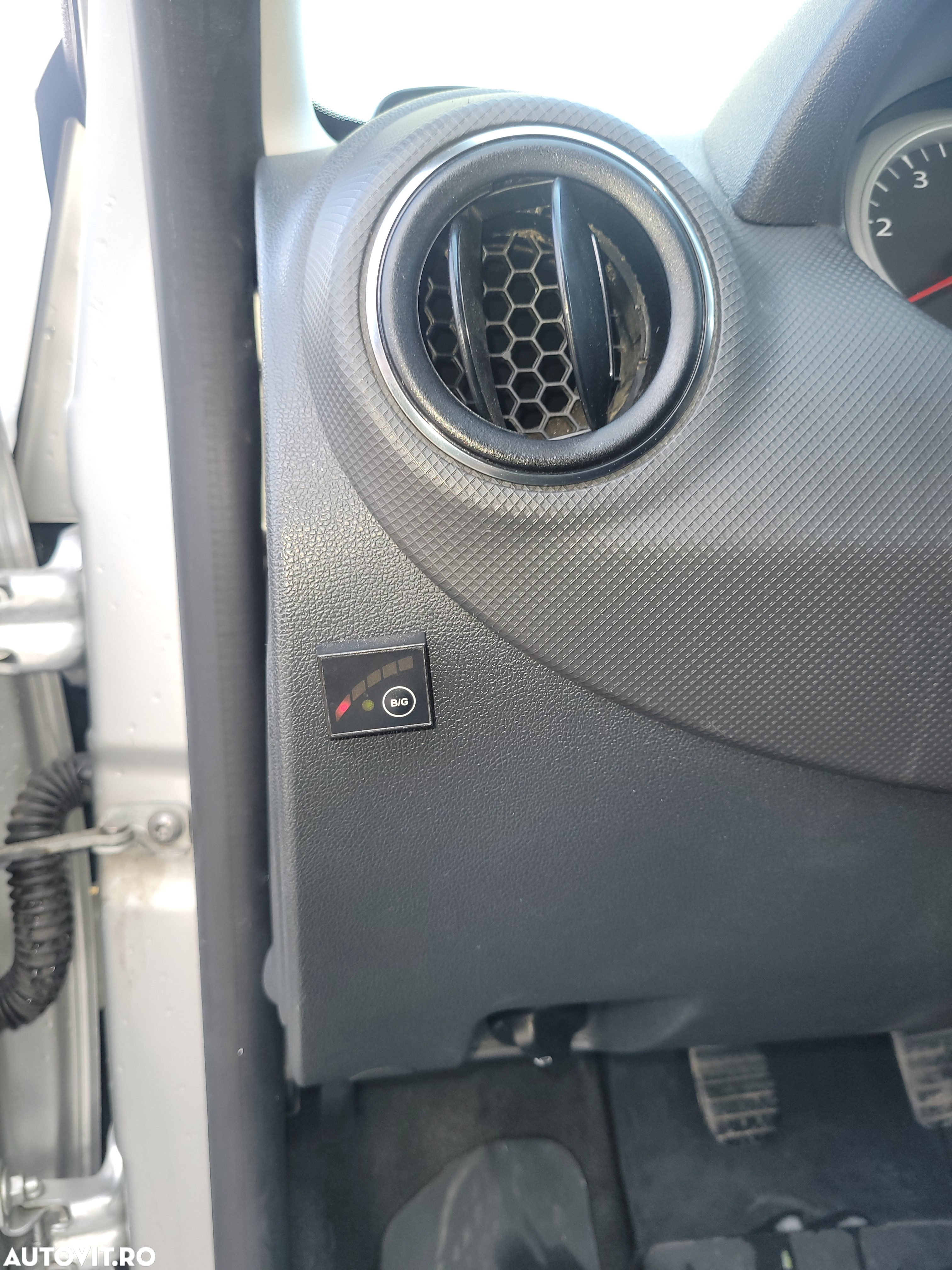 Dacia Sandero 1.4 MPI Laureate - 13