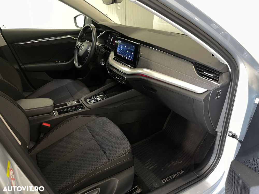 Skoda Octavia 2.0 TDI DSG Style - 9