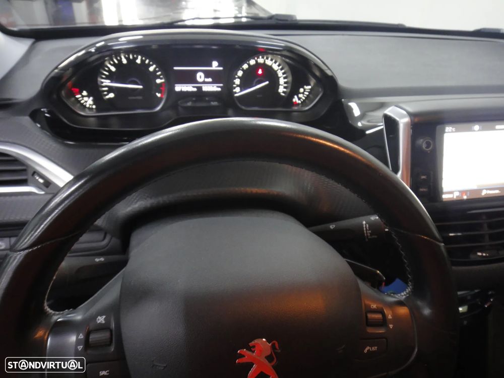 Peugeot 208 PureTech 110 Stop & Start EAT6 Tech Edition - 25