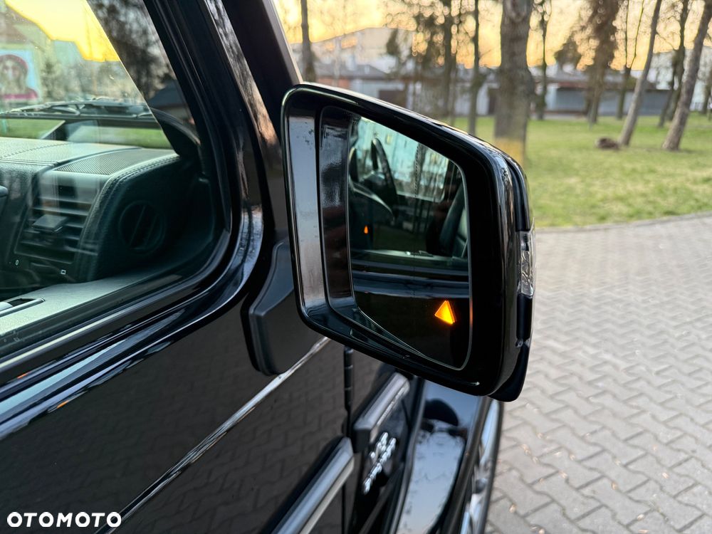 Mercedes-Benz Klasa G 63 AMG L - 36