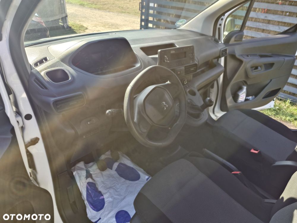 Peugeot Partner - 15