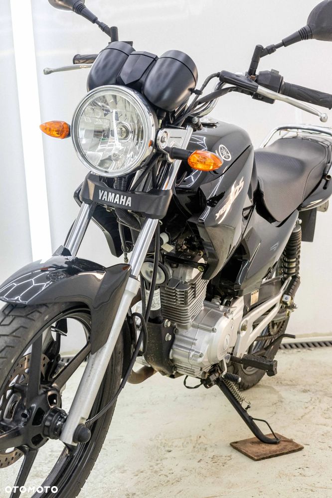 Yamaha YBR - 10
