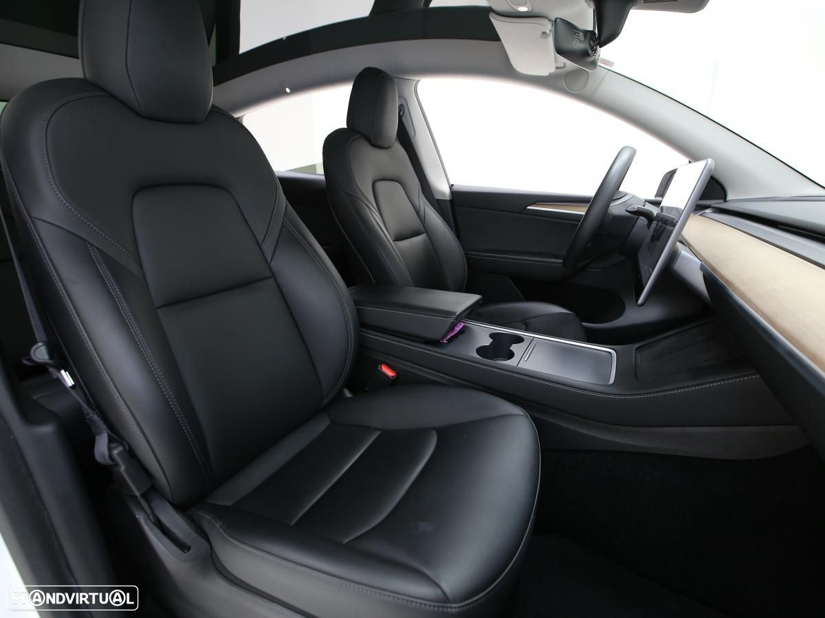 Tesla Model Y Long Range Tração Integral - 12