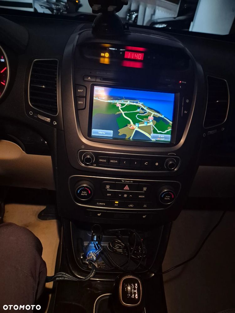 Kia Sorento 2.0 CRDI XL 7os - 10