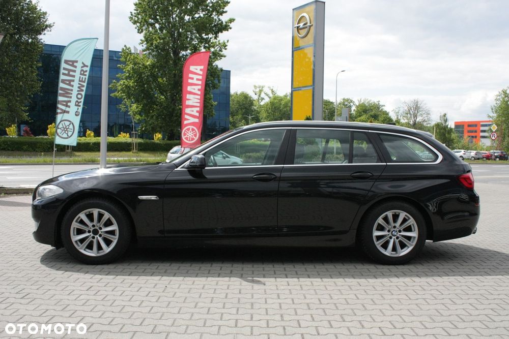 BMW Seria 5 520d - 11