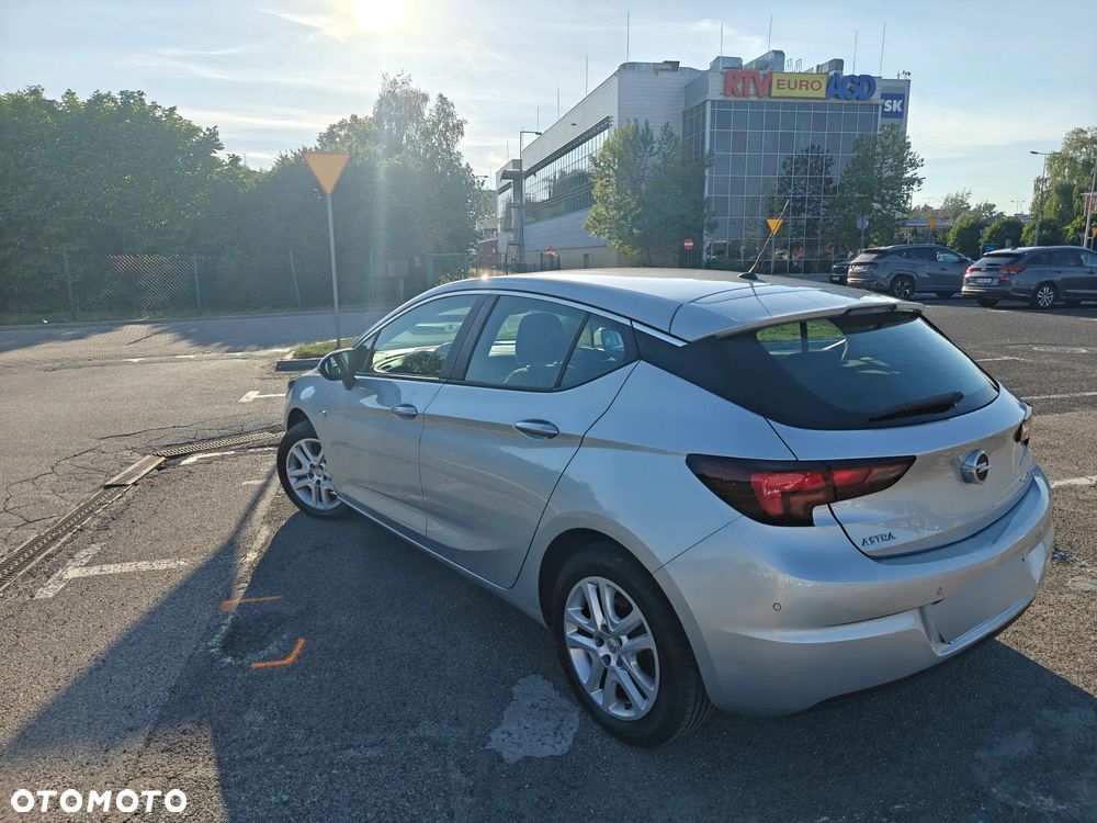 Opel Astra 1.4 T GPF Enjoy - 4