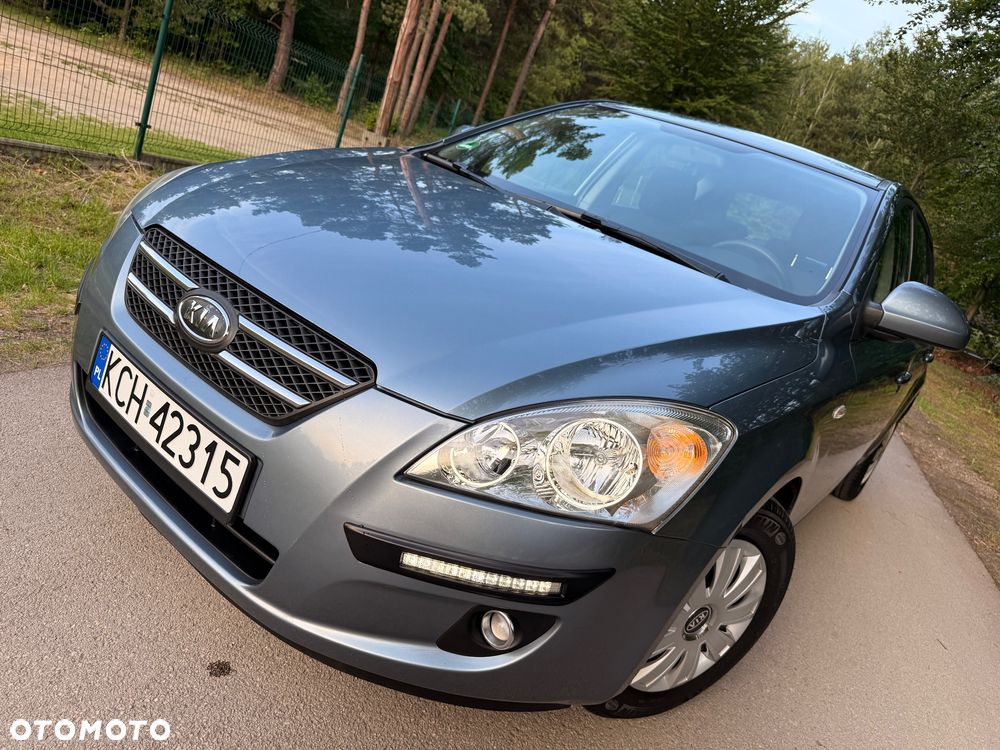 Kia Ceed 1.4 Comfort - 4
