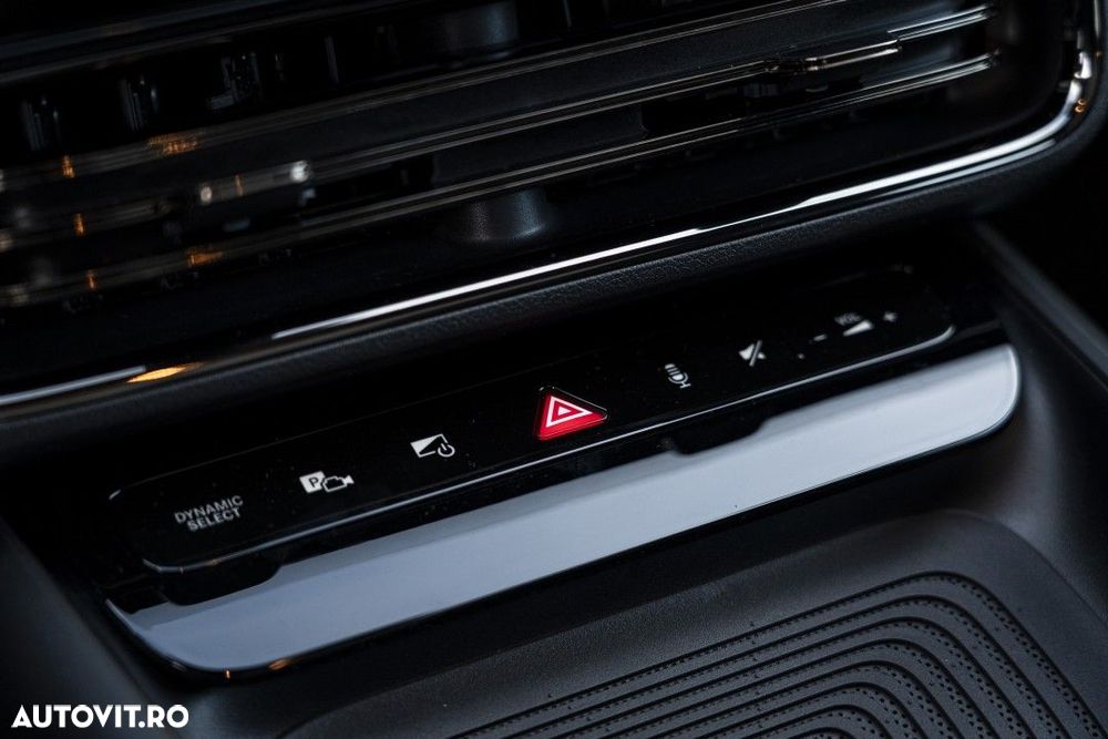 Mercedes-Benz CLA 250+ Coupe - 23