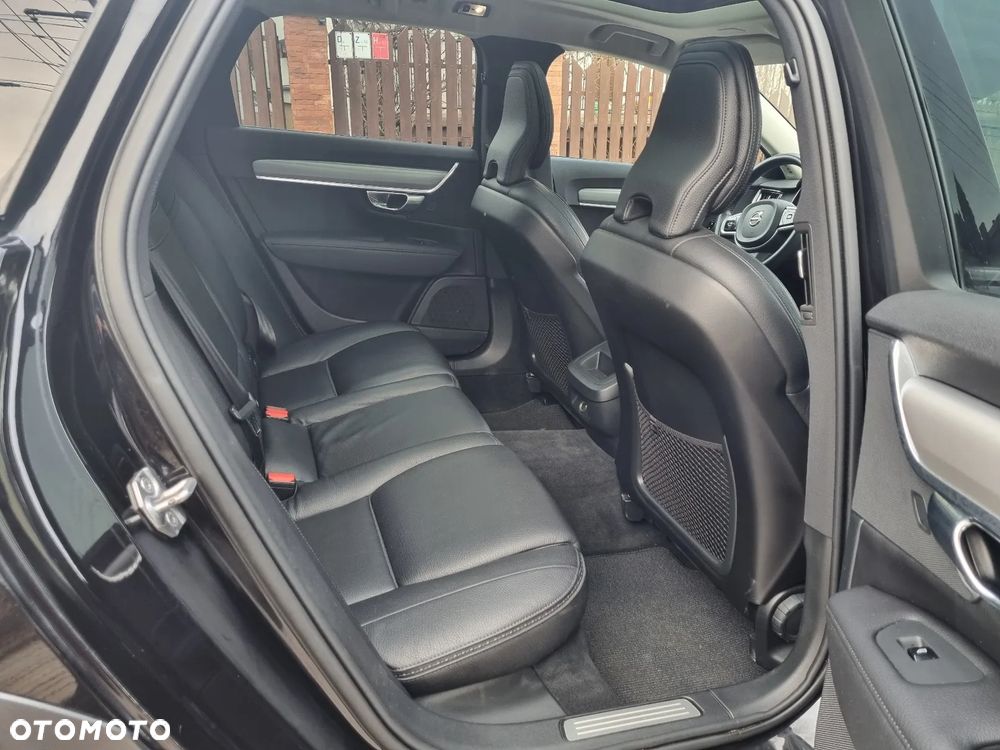 Volvo V90 Cross Country D4 AWD Geartronic Pro - 13