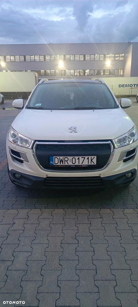Peugeot 4008 - 3