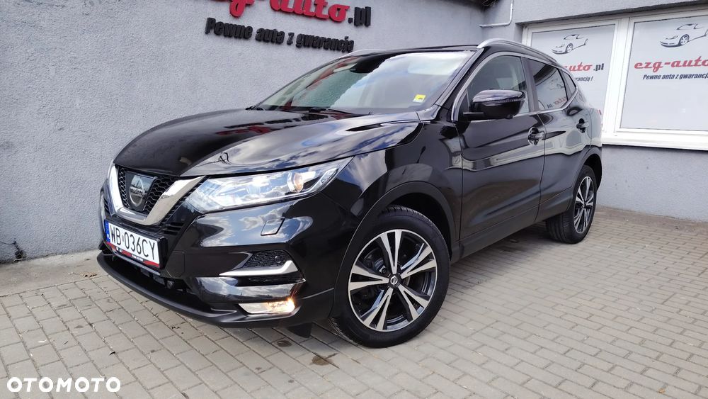 Nissan Qashqai 1.2 DIG-T N-Connecta - 1