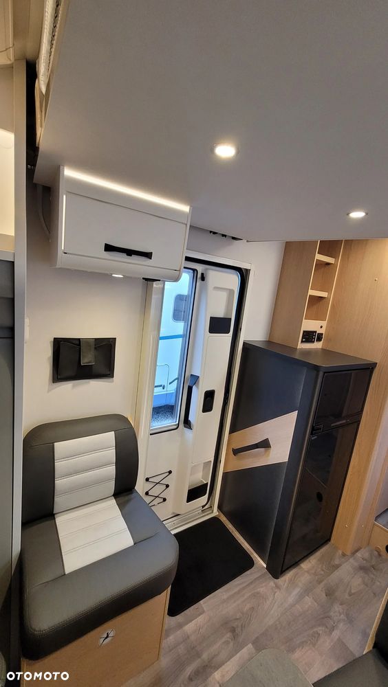 Sunlight ADVENTURE EDITION T 680 | AUTOMAT MAX DOPOSAŻONY | wersja limitowana, klimatyzacja stacjonarna, markiza, bagażnik, kamera, solar, 3 akumulatory - 20