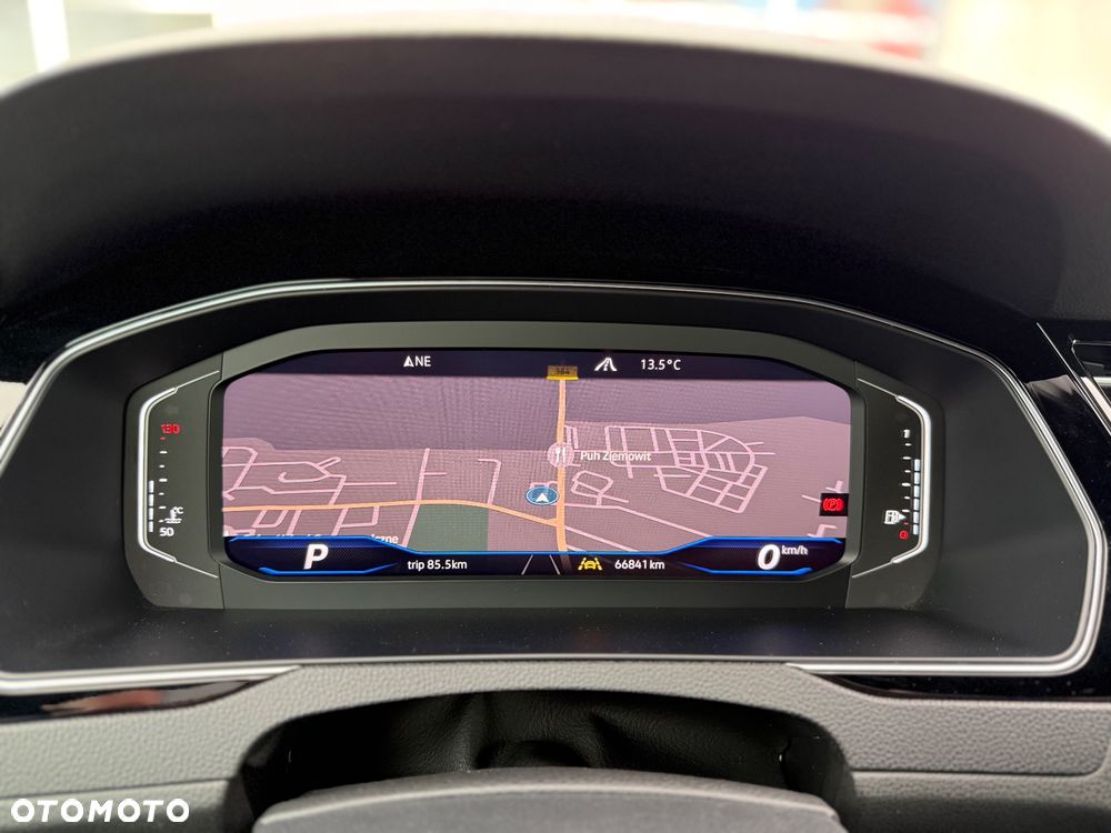 Volkswagen Arteon 2.0 TDI SCR R-Line DSG - 12