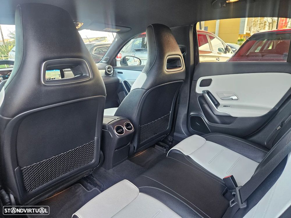 Mercedes-Benz A 200 AMG Line - 14