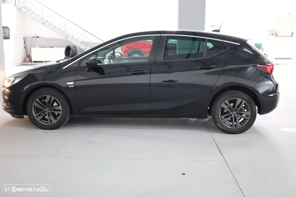 Opel Astra 1.6 D S&S 120 Anos - 4