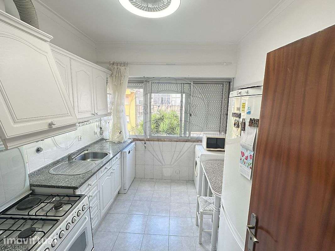 Apartamento T2 para arrendamento - Grande imagem: 2/18