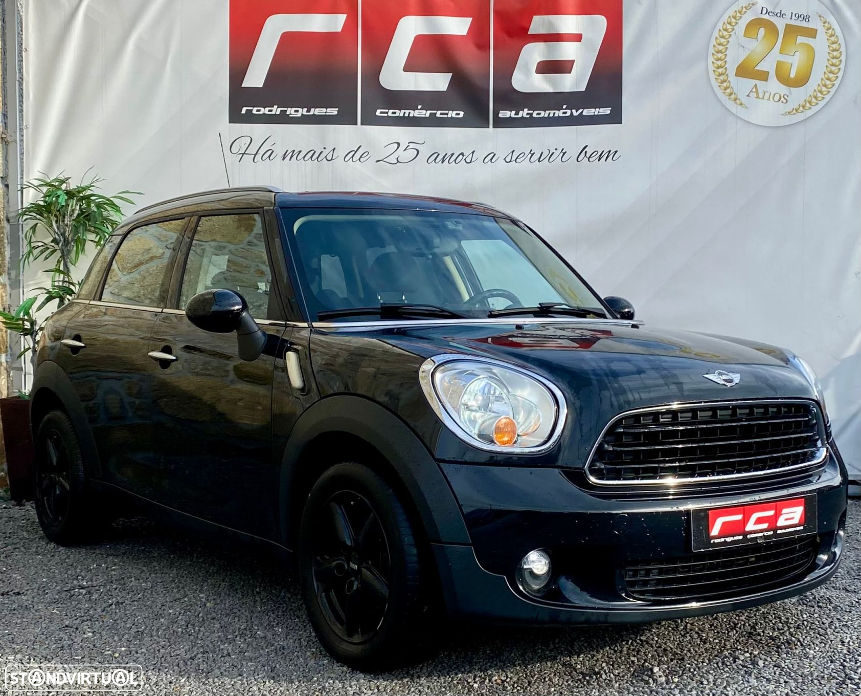 MINI Countryman Cooper D - 24