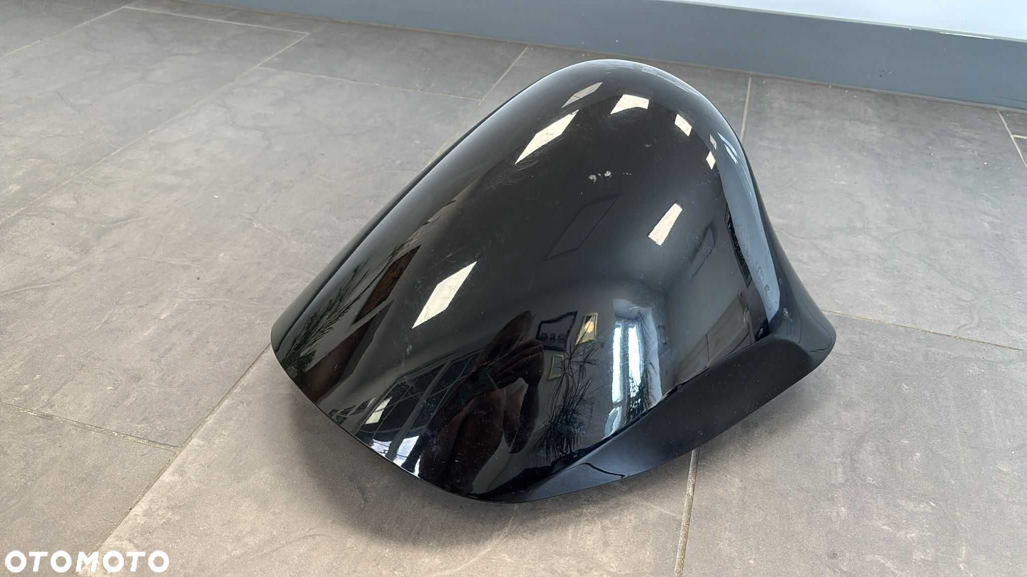 Nakładka na Siedzenie Pasażera Suzuki GSXR 1300 Hayabusa 99-07 [1485] - 2
