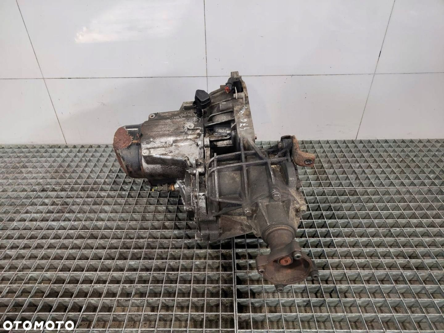 SKRZYNIA BIEGÓW MANUALNA DYFERENCJAŁ RENAULT SCENIC RX 4X4 1.9 DCI JC7001 - 2